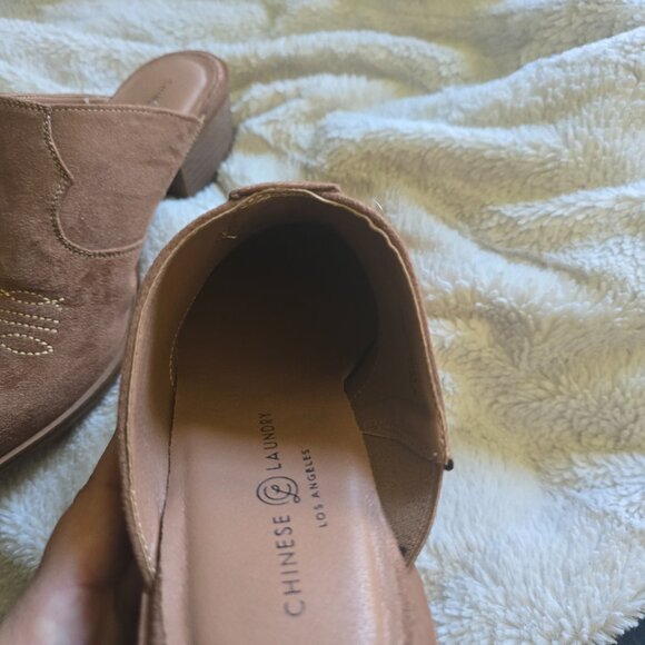 Wedges - Picture 2 of 5